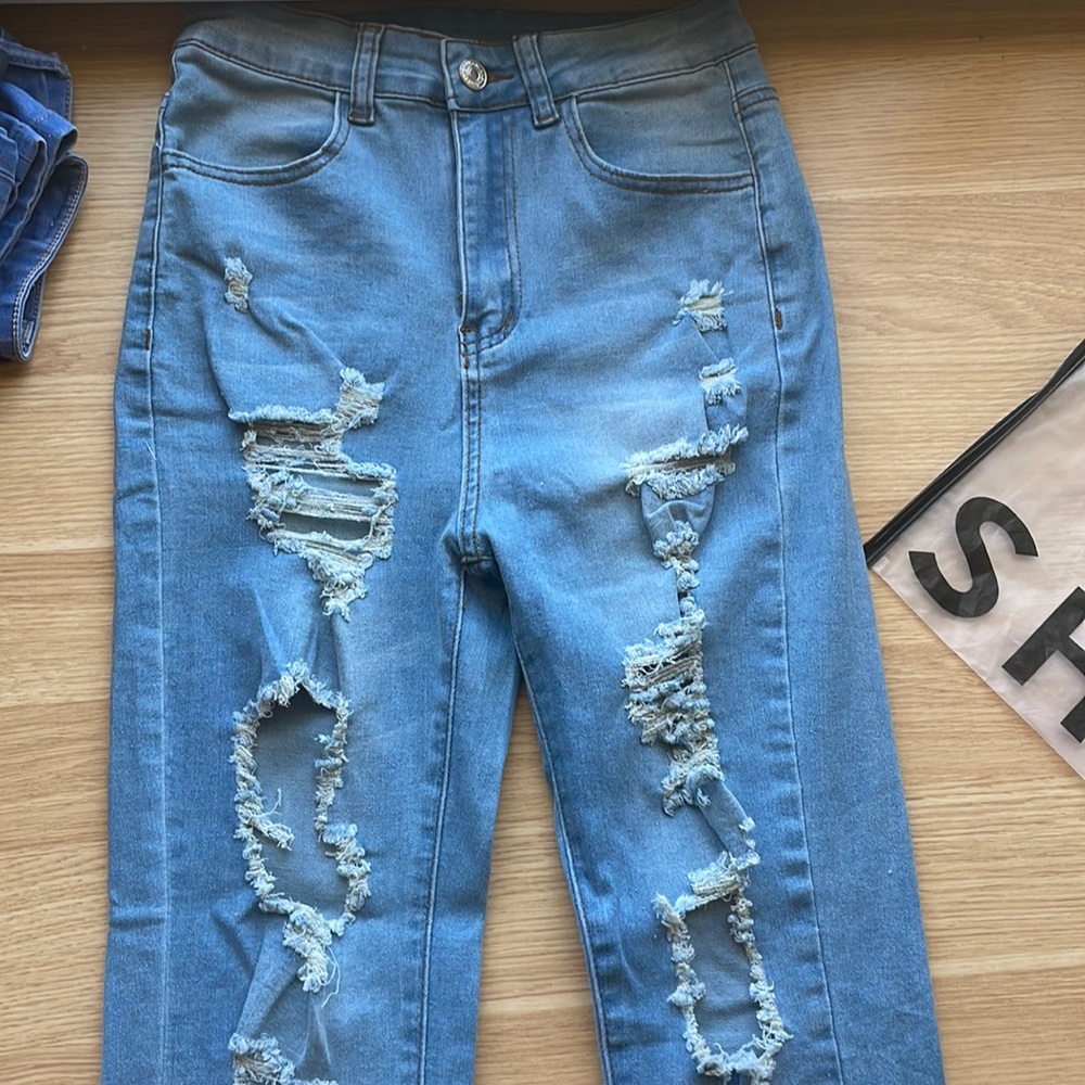 Shein Ripped Jeans Skinny.